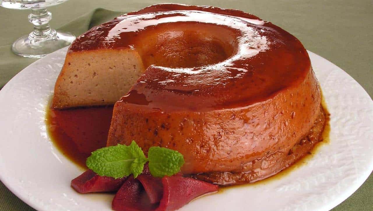 Receita fácil de pudim de goiabada delicioso para sobremesa