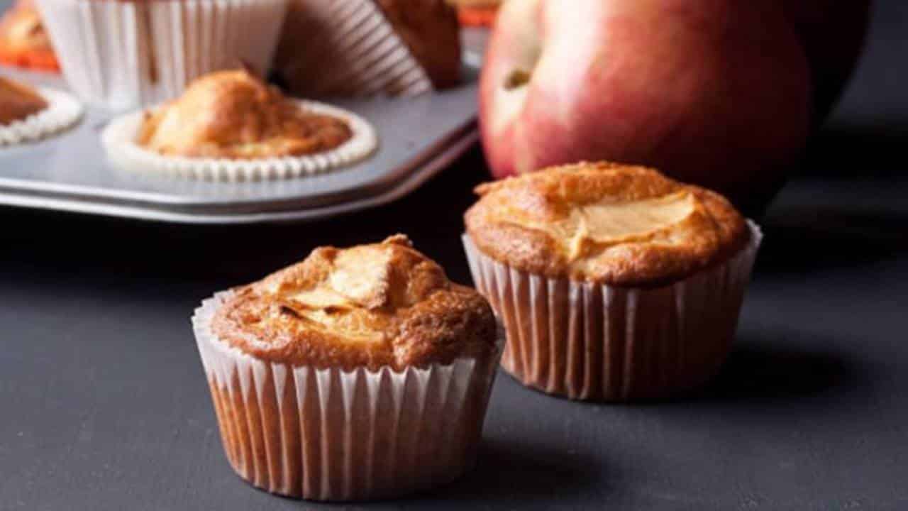 muffins de maçã e canela