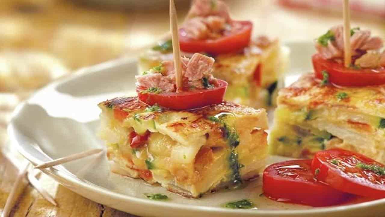 Omelete de legumes com atum