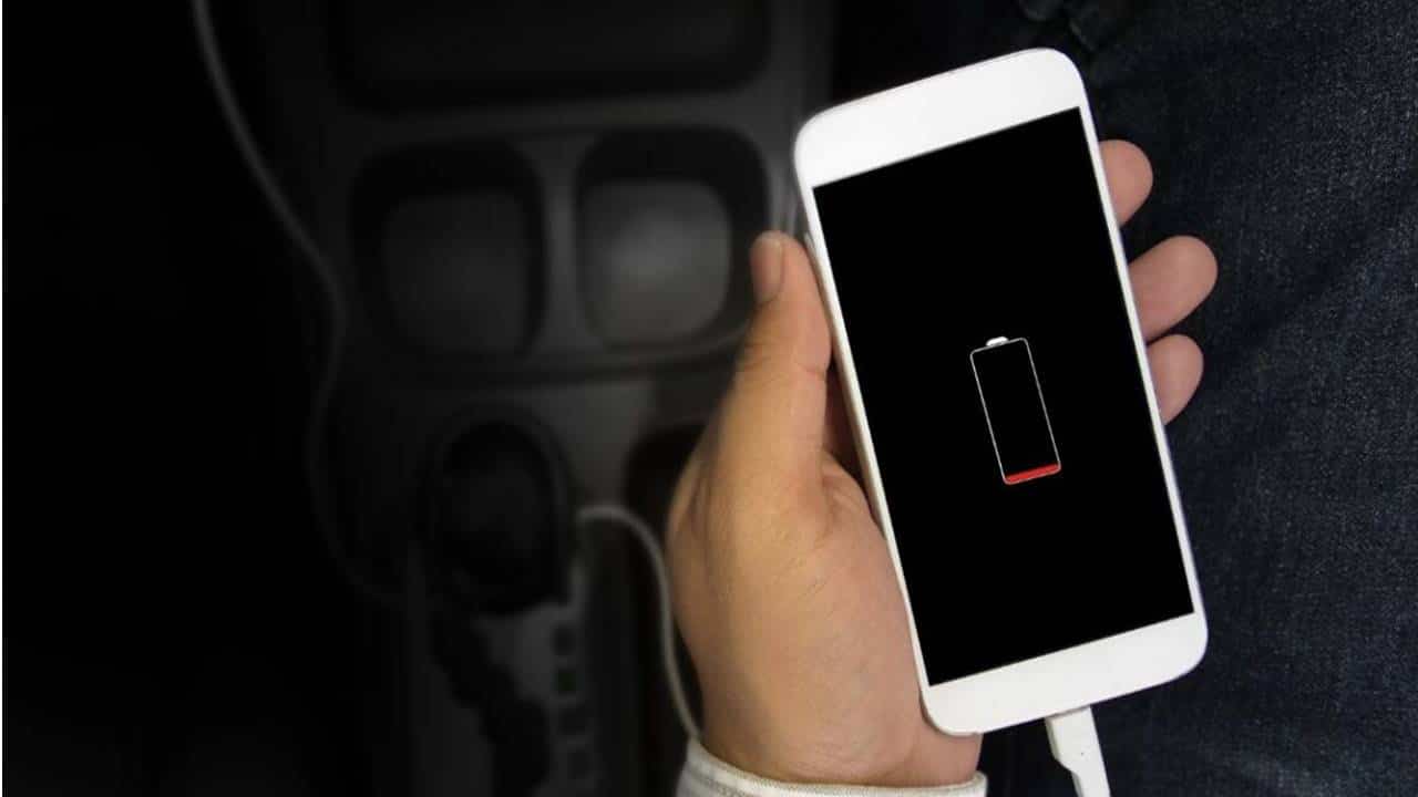 Como carregar a bateria de qualquer iPhone mais rápido?