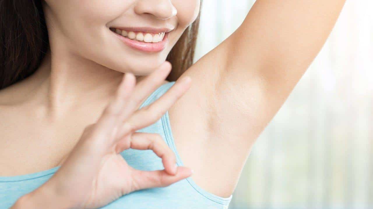 5 maneirs de eliminar a irritação nas axilas e restaurar a suavidade da pele