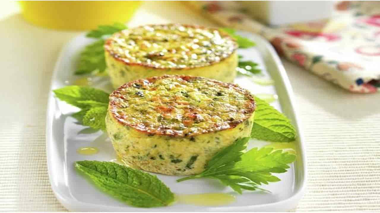 Flans de abobrinha com parmesão