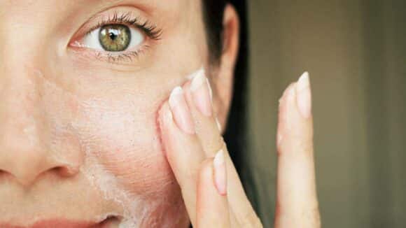  hábitos que podem prejudicar sua pele
