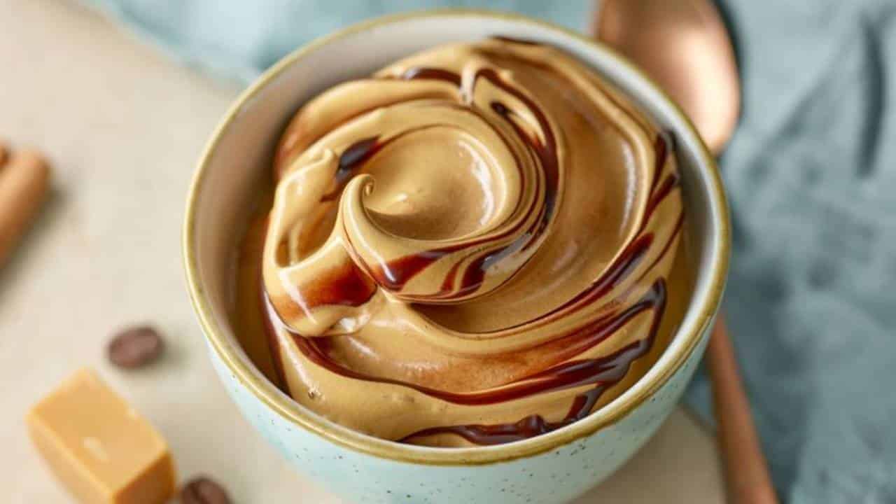 Creme de café com apenas 4 ingredientes