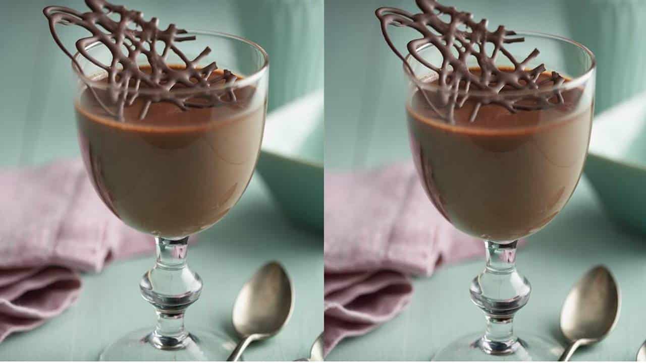 Como fazer um delicioso creme de chocolate com baunilha