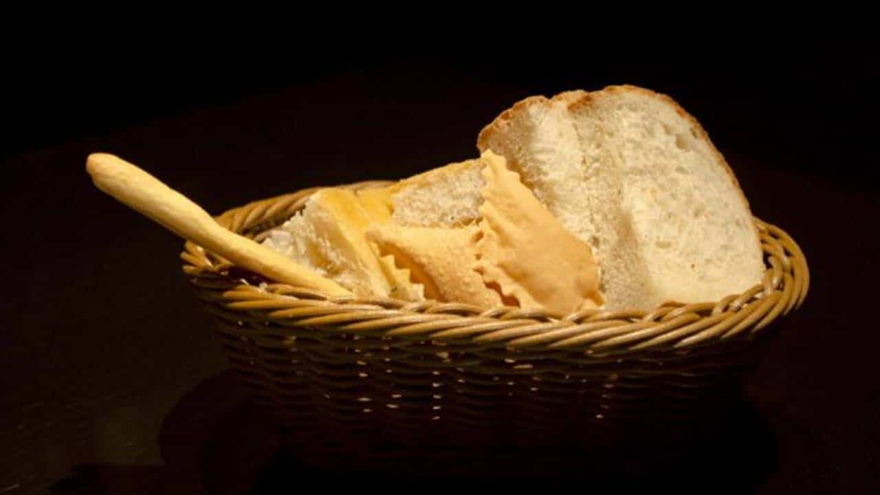 Já imaginou um pão delicioso com massa de donut? Veja como fazer