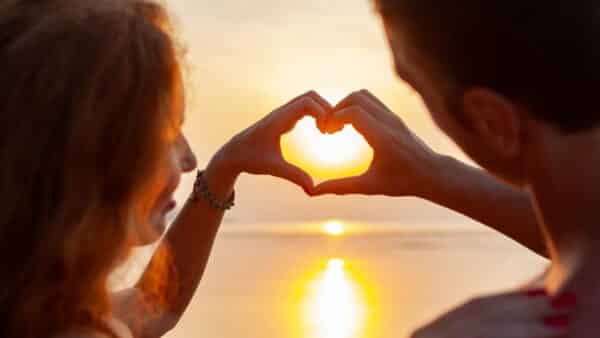 7 segredos que casais FELIZES NÃO querem que os solteiros saibam!