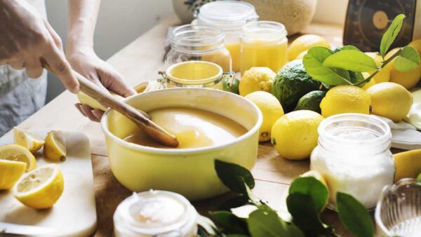 Experimente esta receita de sobremesa cremosa de limão