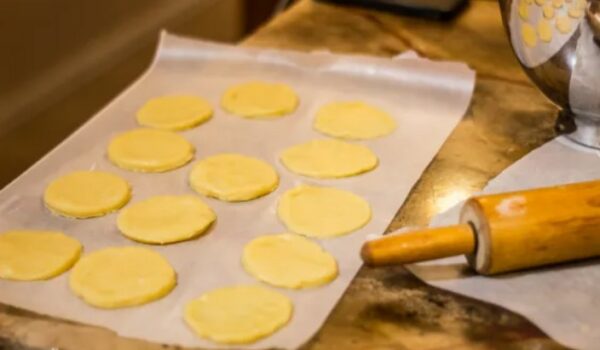 Como preparar deliciosos biscoitos nevadinhos para o Natal?