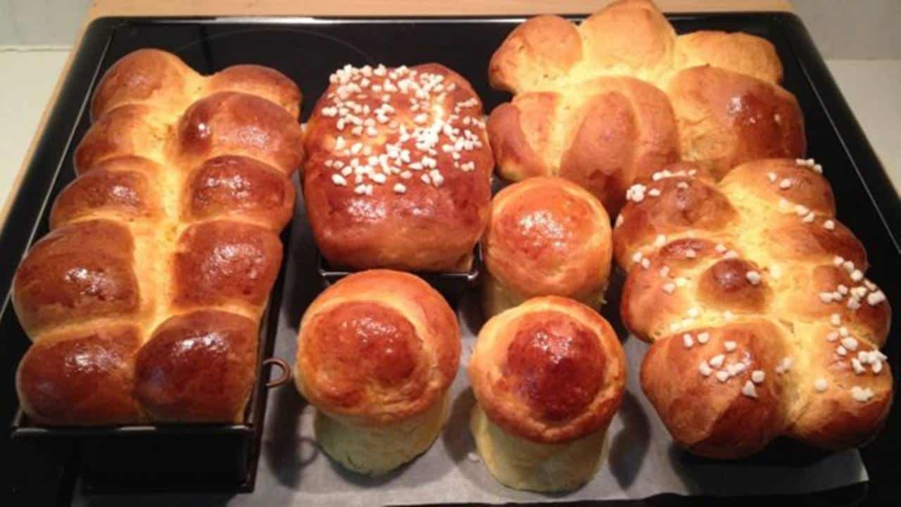 Receita fácil de pão de brioche caseiro com iogurte grego