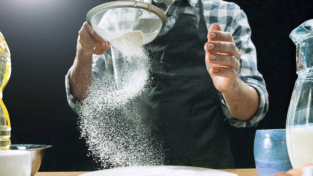 Aprenda a fazer BISCOITOS DE NATAL fáceis e rápidos