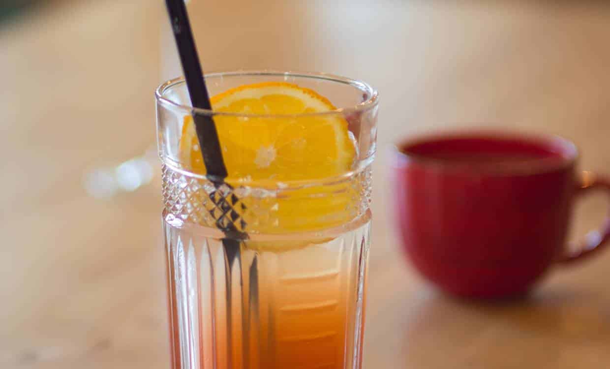 3 bebidas naturais deliciosas para substituir a Coca-Cola