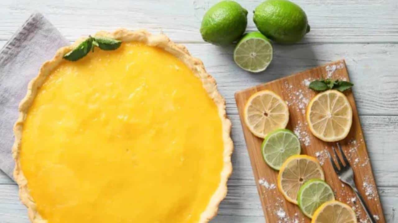 Como fazer uma torta de limão fácil e gostosa sem forno?