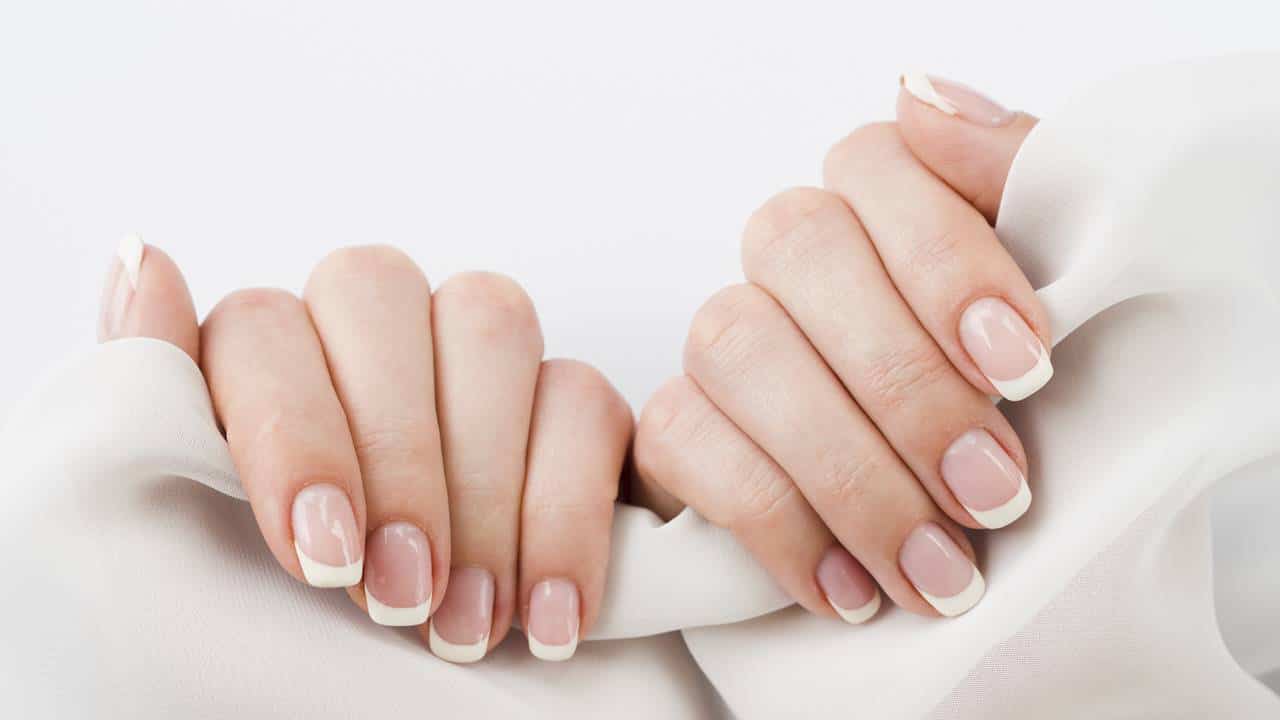 Unhas DISCRETAS: 3 designs minimalistas para manter a elegância