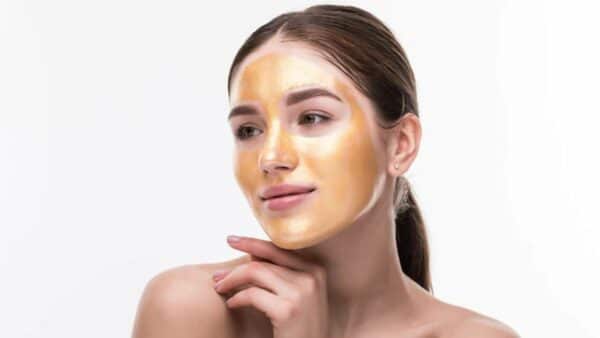 Máscara que ‘protege’ sua pele das acnes