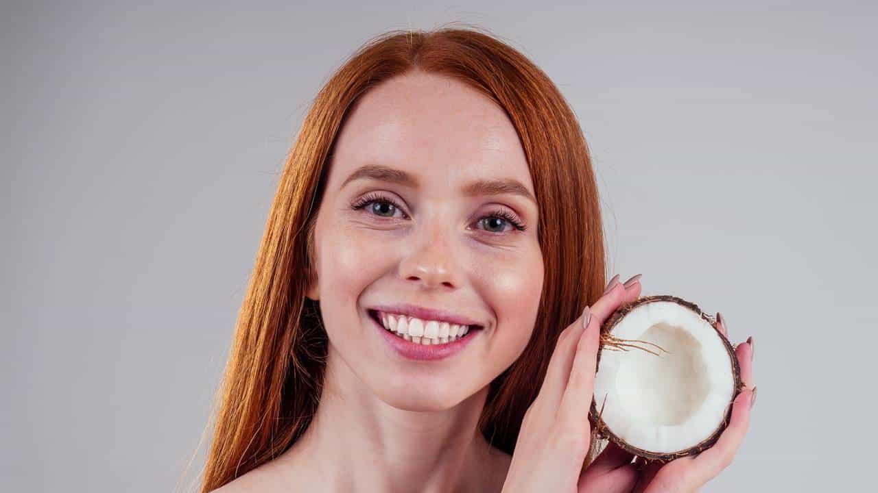 QUAL EFEITO tem o óleo de coco no rosto e para que serve?