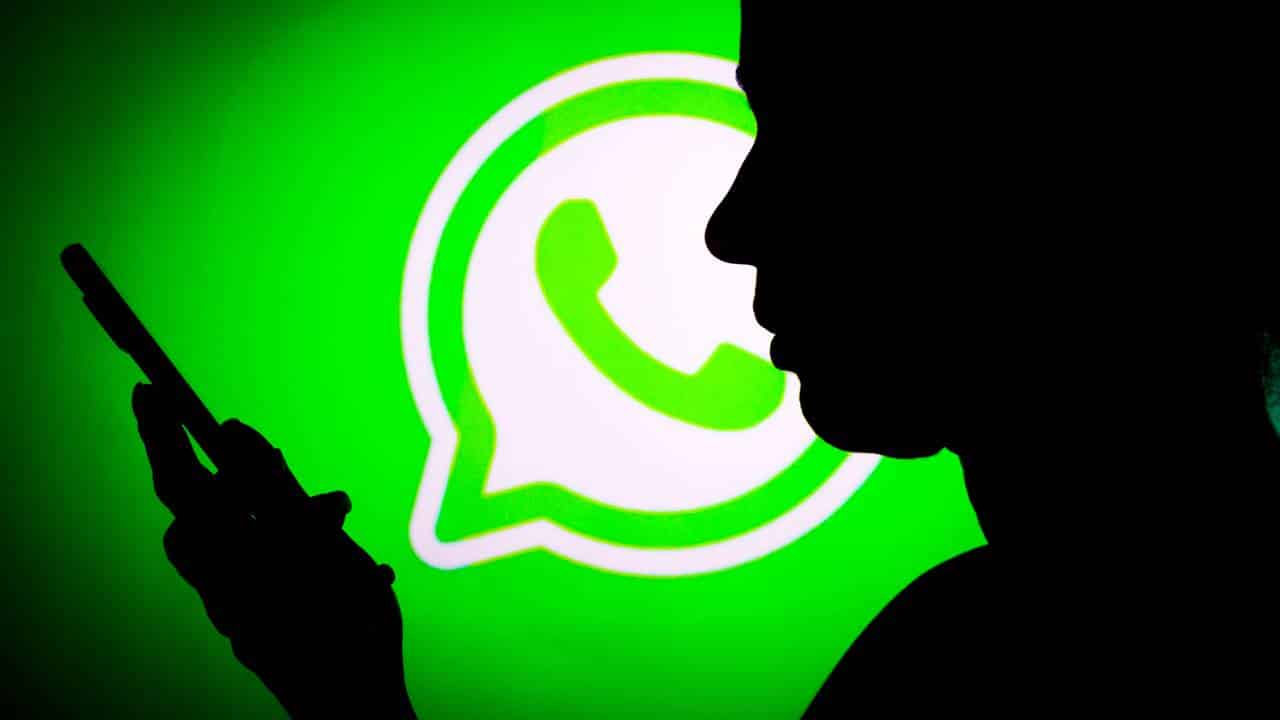 Por que você NUNCA deve denunciar alguém no WhatsApp?