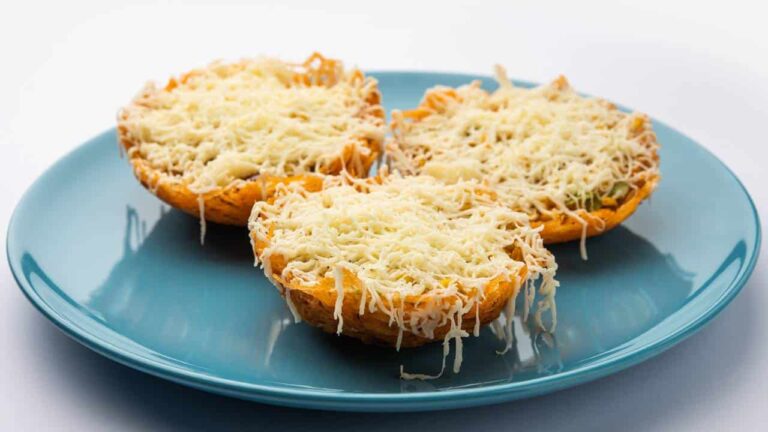 Ninguém VAI RESISTIR: Batatas assadas e recheadas com frango