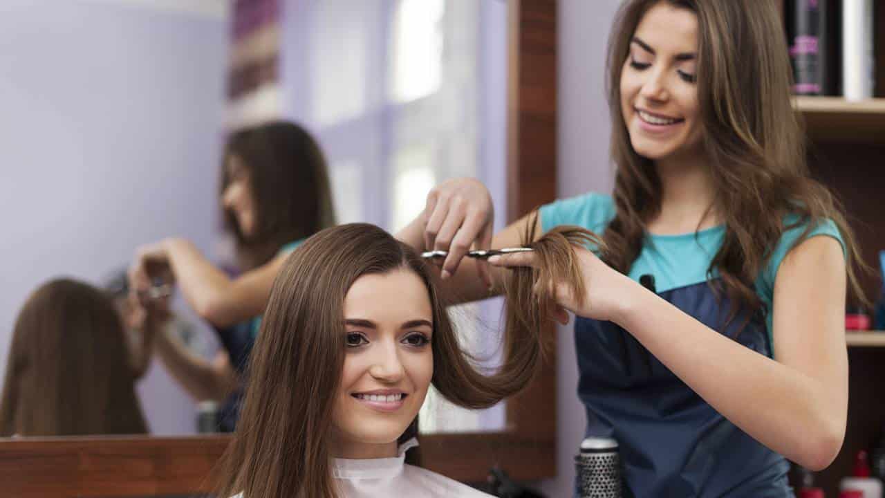 O estilo de CORTE BOB IDEAL para mulheres com mais de 40 anos