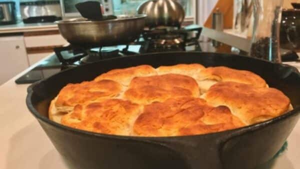 Pão de iogurte feito na frigideira