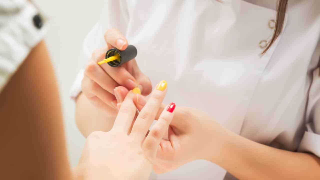 Esmaltes perfeitos para 2023 de acordo com o seu signo do zodíaco