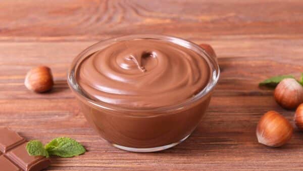 Mousse de Chocolate com Leite Condensado com apenas 3 ingredientes