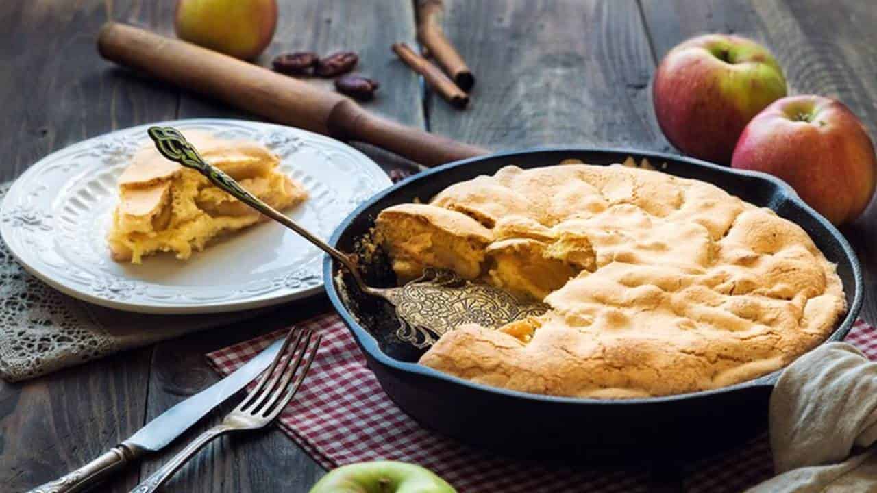 A receita perfeita para fazer TORTA DE MAÇÃ NA FRIGIDEIRA