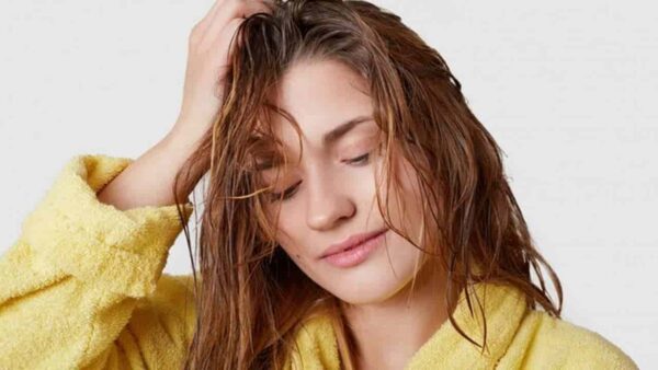 Segredos naturais e eficazes para tratar cabelos oleosos