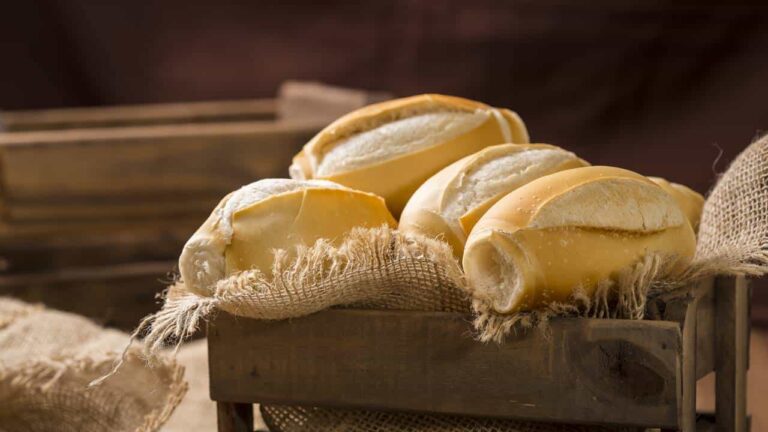 pão duro parecer fresquinho da padaria