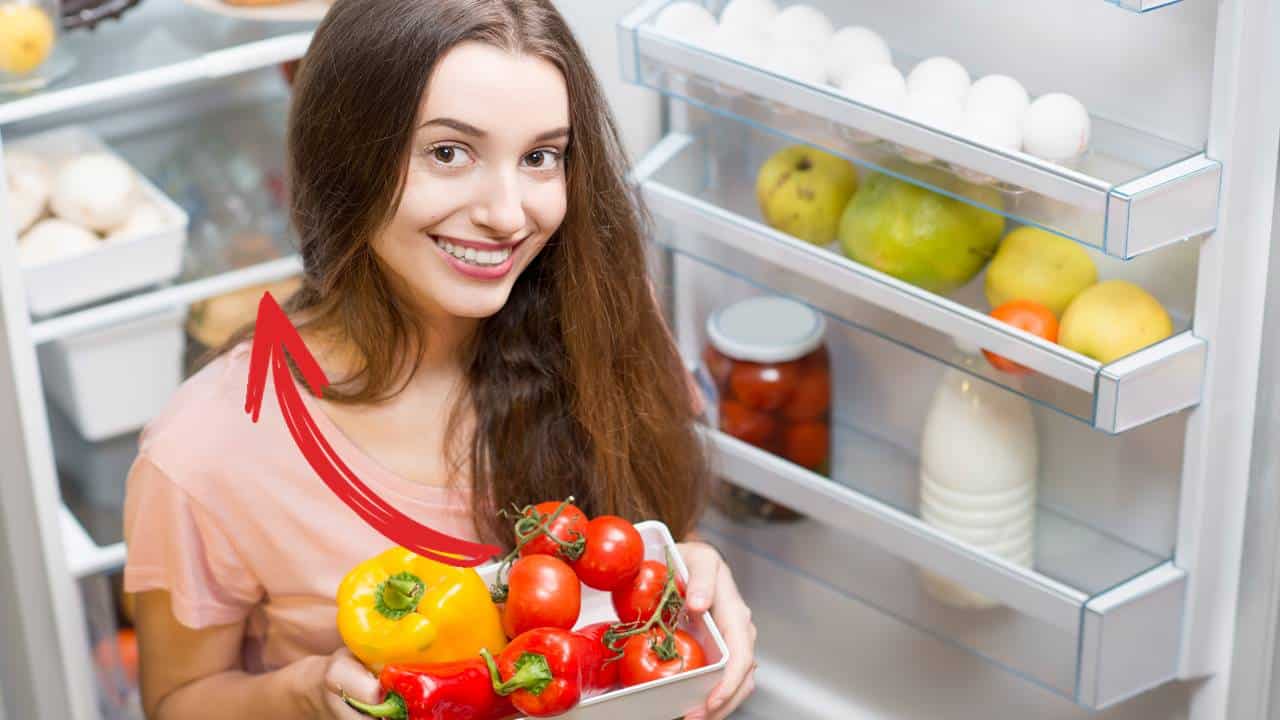 Por que você NUNCA MAIS deve colocar tomates na geladeira?