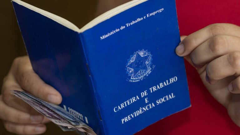 13º salário: CARTEIRA ASSINADA