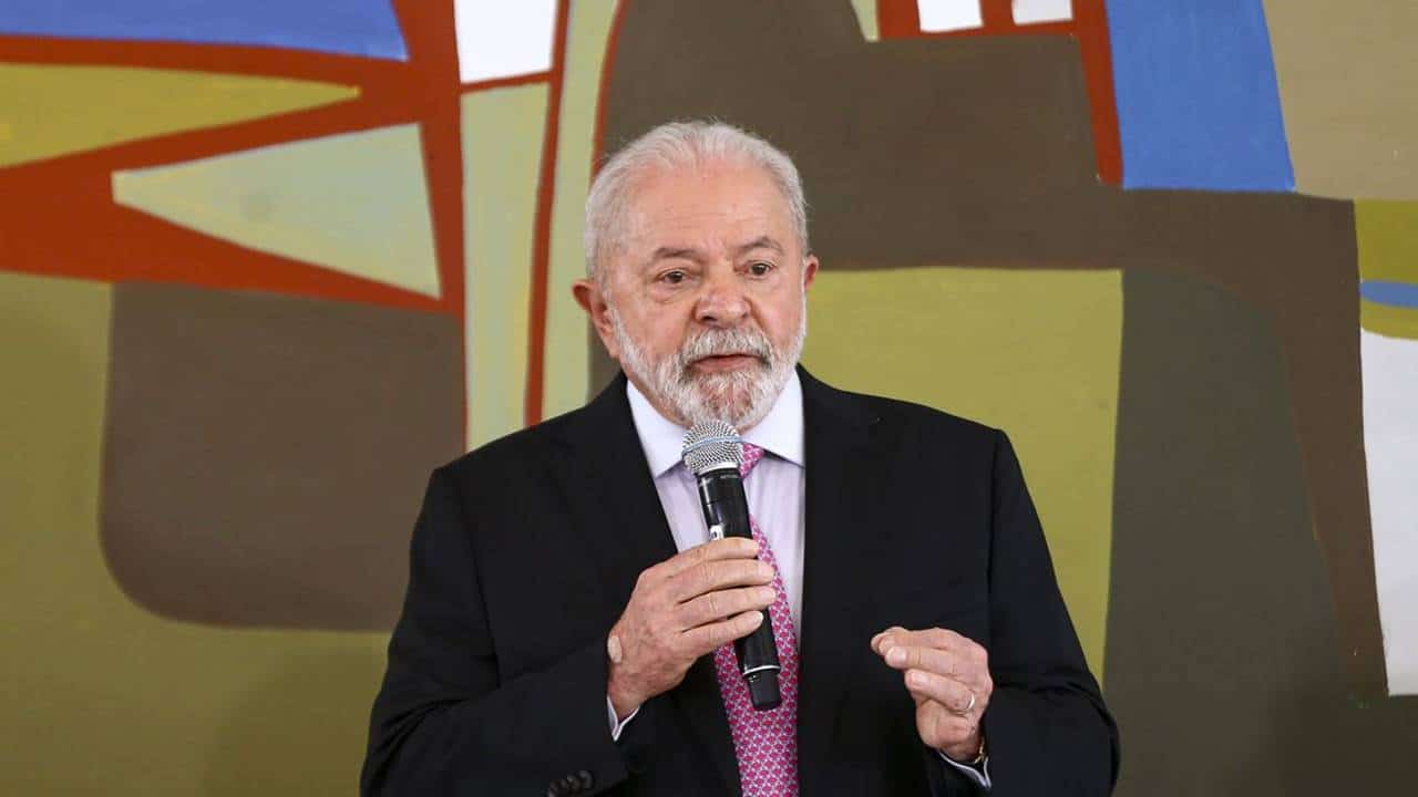 Lula bate martelo e ACABA com impasse sobre juros de consignado do INSS