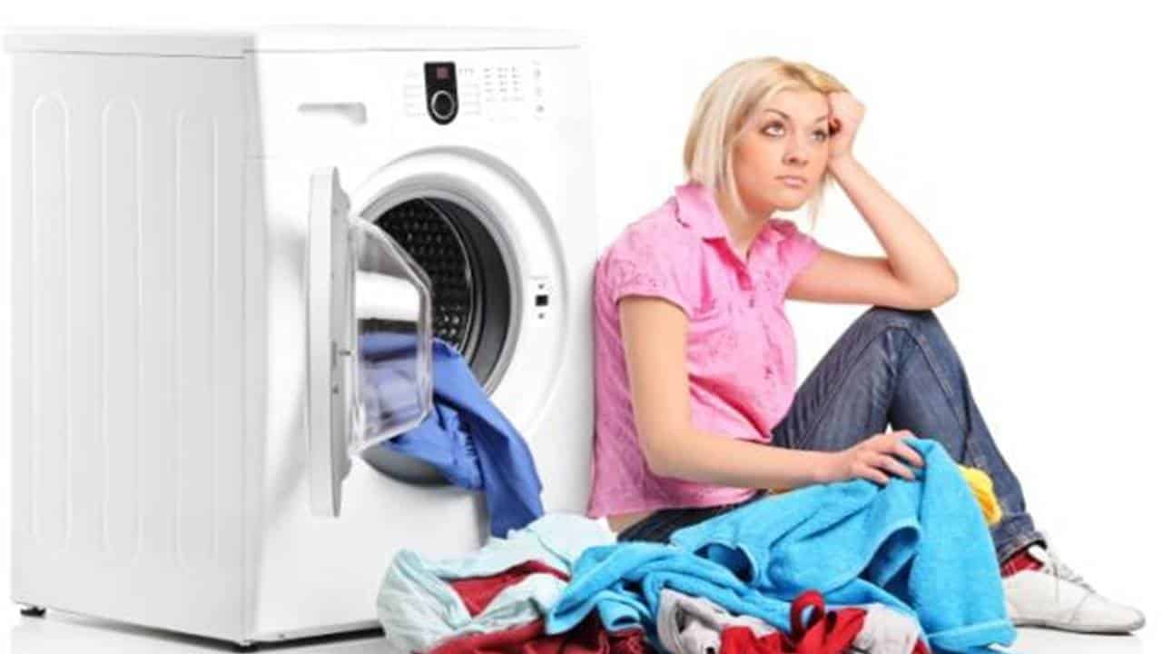 10 motivos pelos quais uma máquina de lavar não centrifuga bem e como resolver