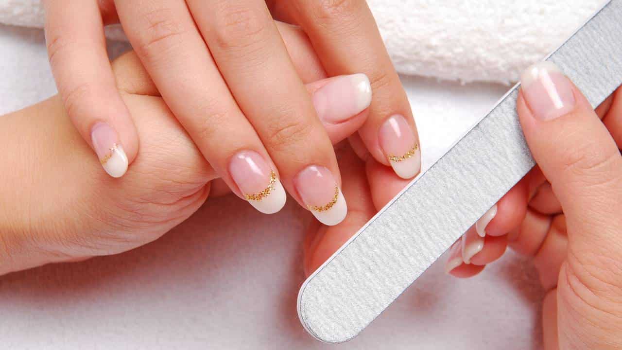 4 designs de unhas elegantes para arrasar no próximo evento social