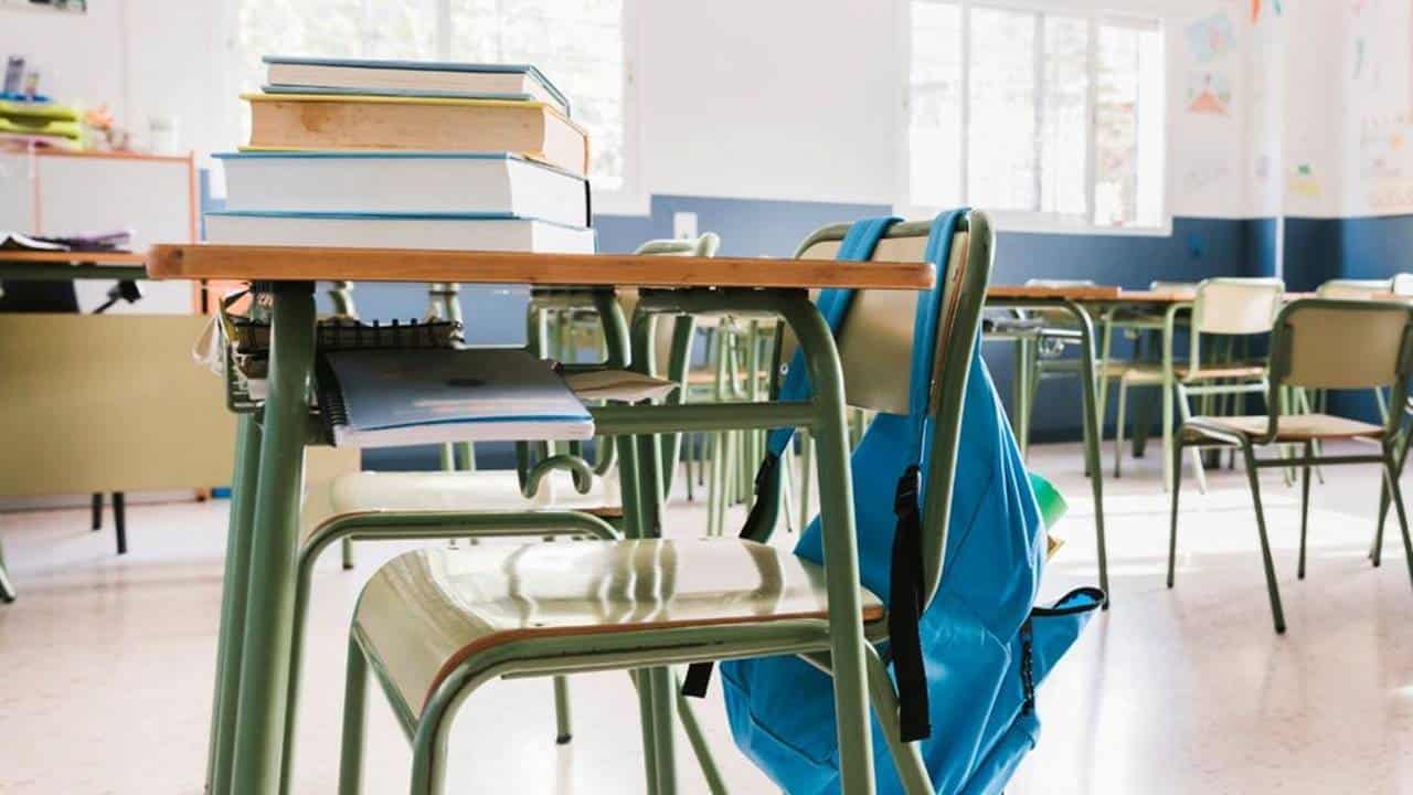 Governo de SP contrata psicólogos e seguranças para escolas estaduais