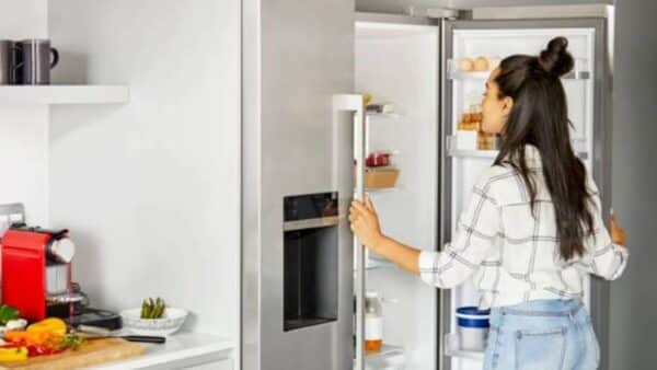 5 ERROS que você comete ao usar a geladeira e que te fazem gastar mais luz