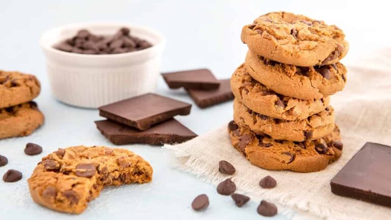 Preparei esses deliciosos biscoitos de chocolate e ficaram perfeitos