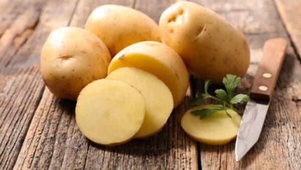 Como manter as batatas por vários dias e não estragar?