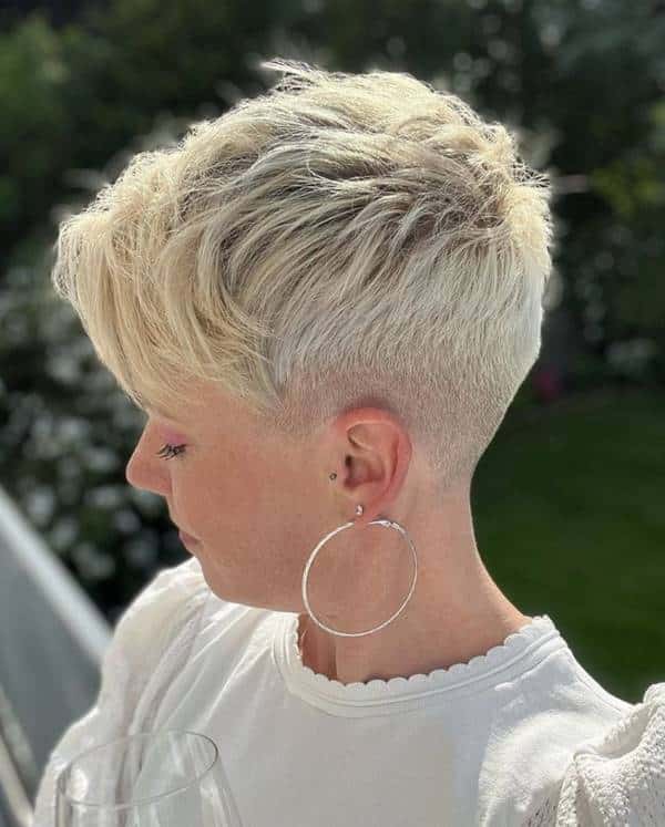 cabelo pixie moderno 