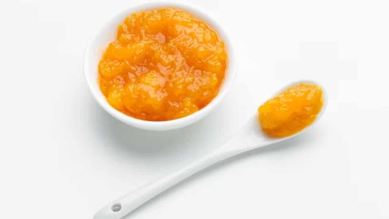 Esta receita de geleia de damasco tem um sabor perfeito