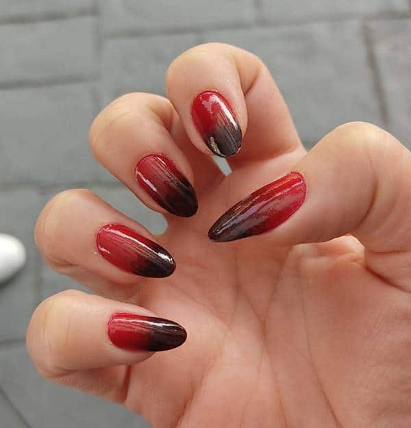 Unhas degradê modelo vermelho e preto