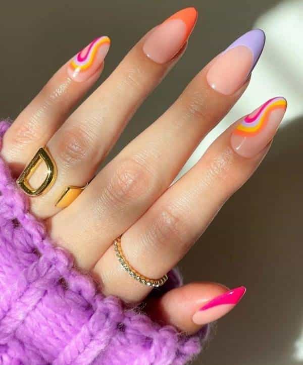 Unhas francesinhas com cores