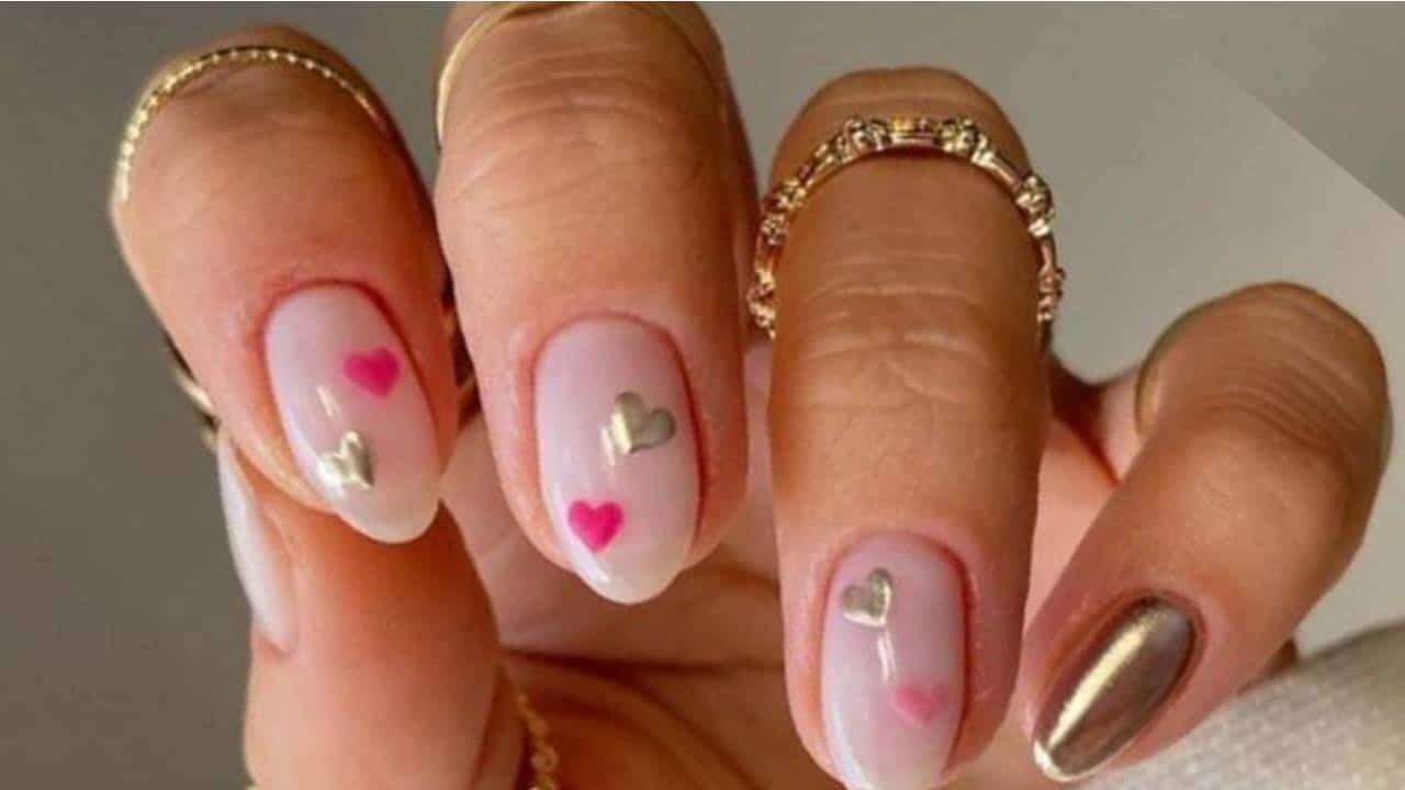 5 designs de unhas com coração para arrasar neste dia dos namorados