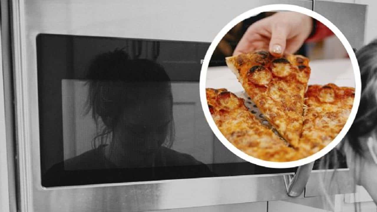 O truque surpreendente para aquecer pizza no micro-ondas e torná-la fresca