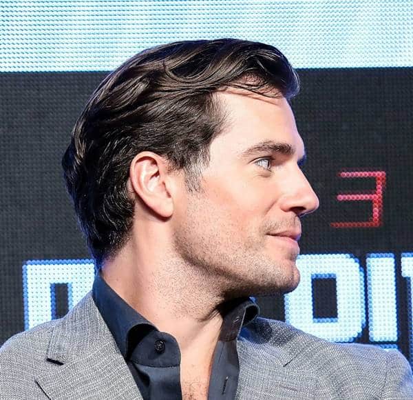 henry cavill corte de cabelo cortina