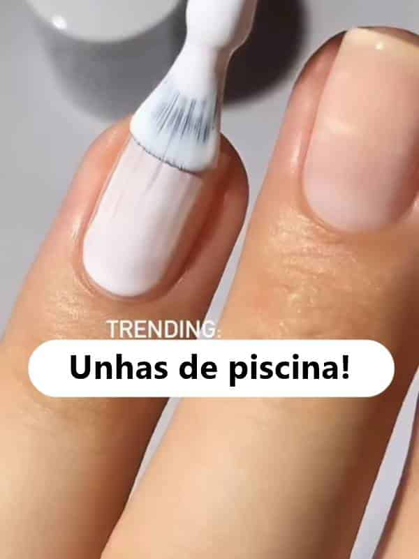 Unhas com efeito piscina: Tutorial FÁCIL para fazer a melhor manicure