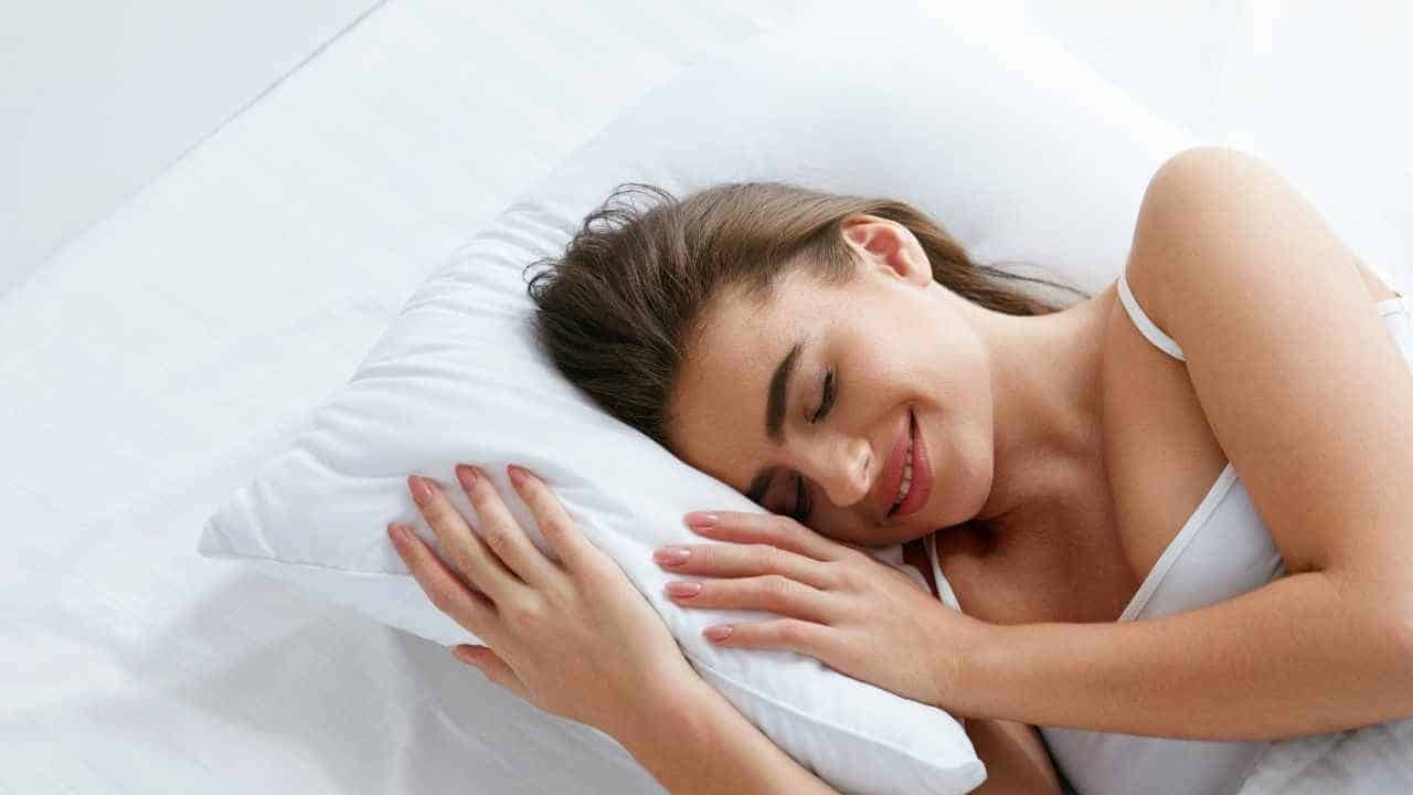Segredos naturais para deixar seus travesseiros frescos e dormir tranquilo