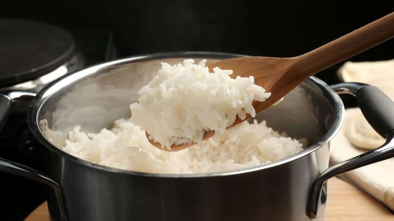 Esse ARROZ com leite de coco é incrível, e muito saboroso