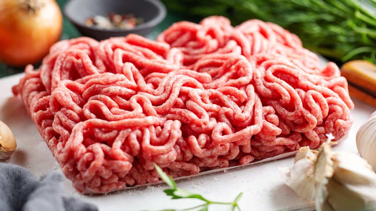 Qual é a melhor carne para fazer carne moída? Descubra os cortes mais indicados