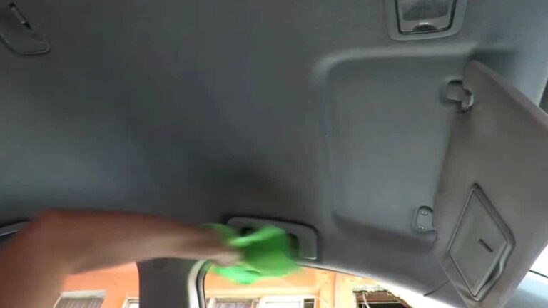 Veja como limpar o teto do carro de forma rápida e fácil para remover manchas